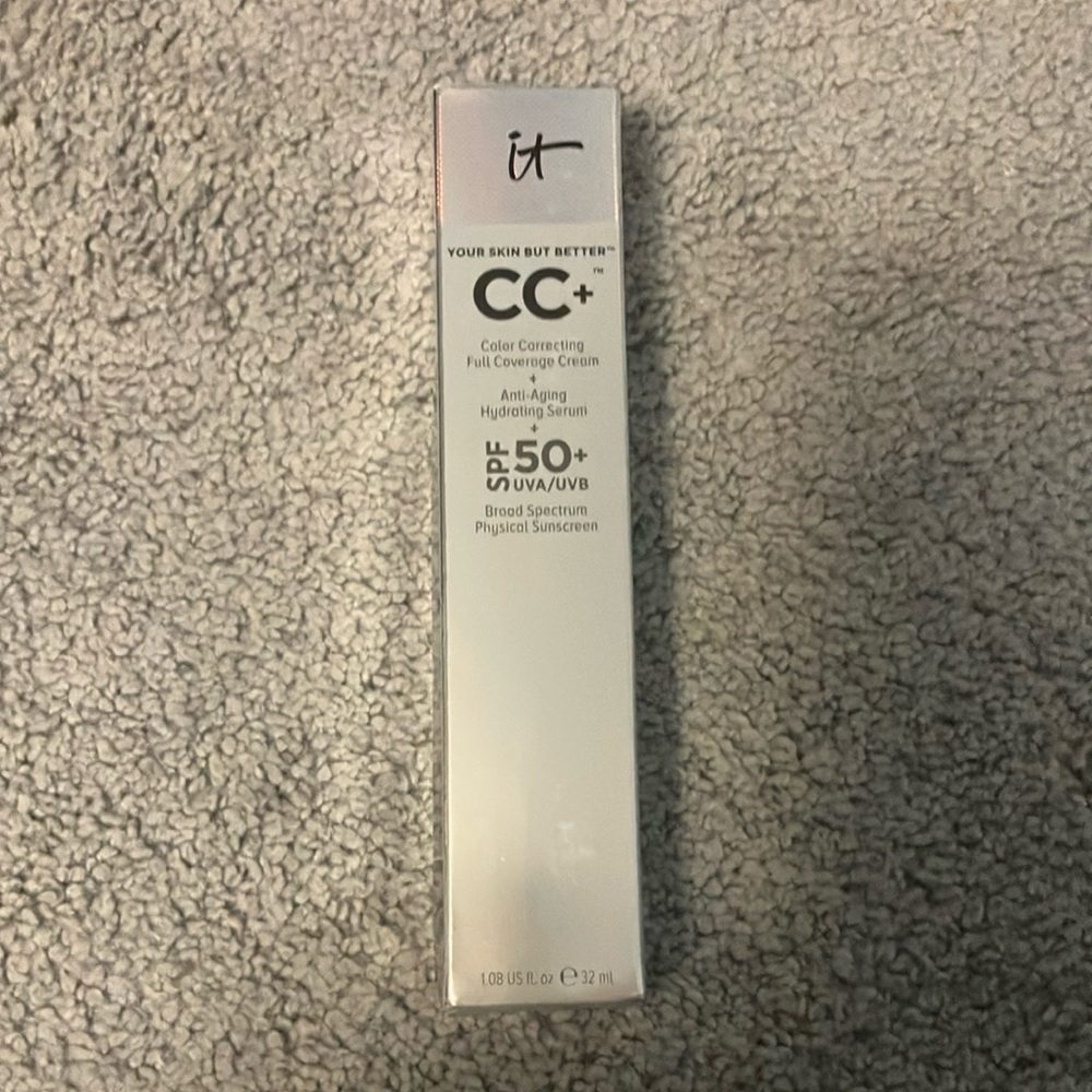 IT Cosmetics CC+ Cream - Light
